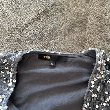 Abito aderente con paillettes Maje