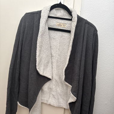 Hollister cardigan doux