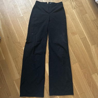 Pantaloni Neri Dritti Bershka
