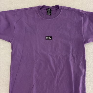 Violettes Obey T-Shirt