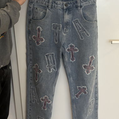 Trap Jeans con toppe a croce, taglia 32
