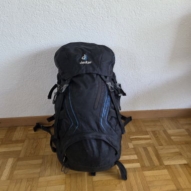 Zaino da trekking Deuter Mountain Air 30 Nero