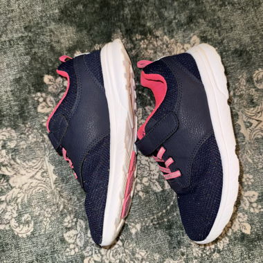 Kids Sneakers Gr. 34