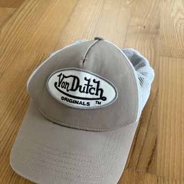 Von Dutch cap