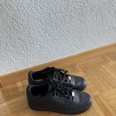 Air Force 1‘s Black