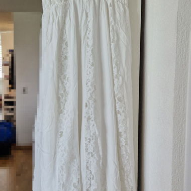 Robe maxi blanche en dentelle