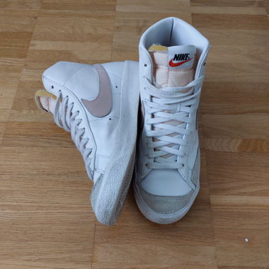 Nike blazer