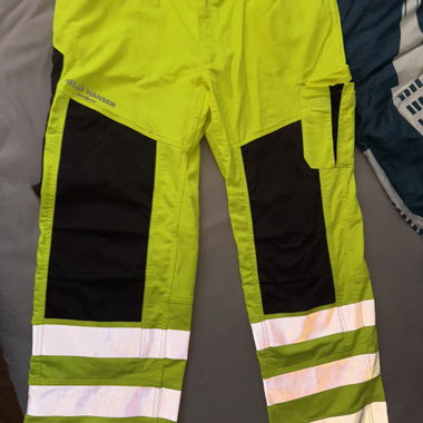 Pantalon de travail haute visibilité Helly Hansen – Taille C64