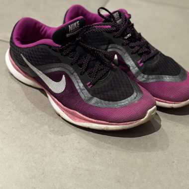 Nike rosa
