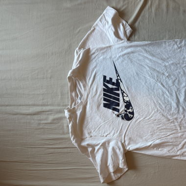 Nike T-shirt