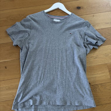 T-shirt Tommy Jeans grigio L