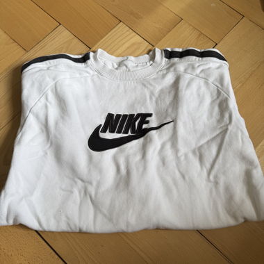 Nike pullover