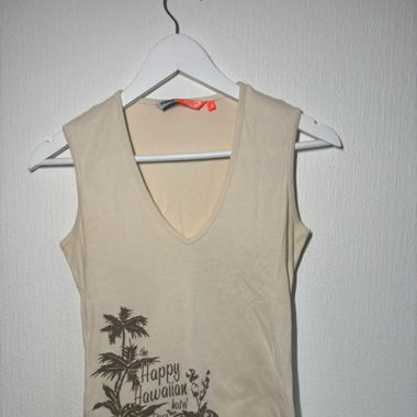 Top Roxy