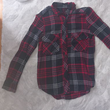 Chemise à carreaux 
