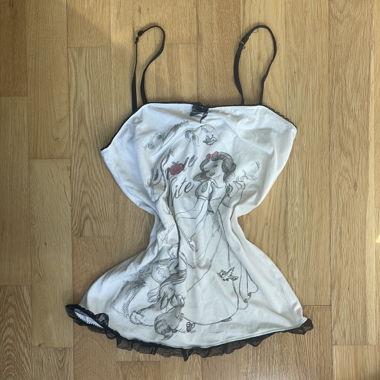 Vintage OYSHO Snow White Top