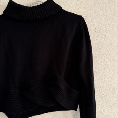 Pull noir col roulé Guess