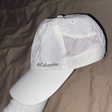Casquette Columbia blanche respirante