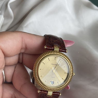 Montre Nina ricci 