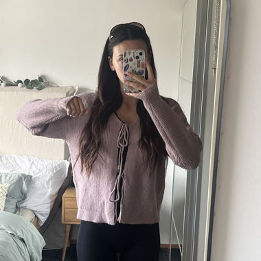 Cute purple cardigan 
