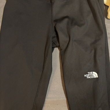Black The North Face Leggings with a stitch to resew