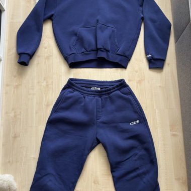 Felpa con cappuccio CUSB e pantaloni da allenamento