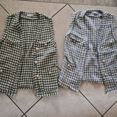 Due gilet in tweed