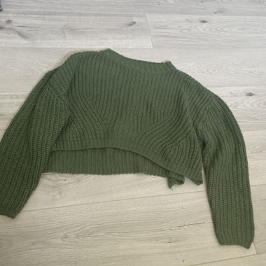 Pull en tricot vert