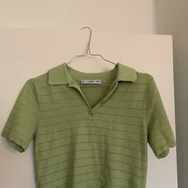 Knit collared lime green T-shirt 