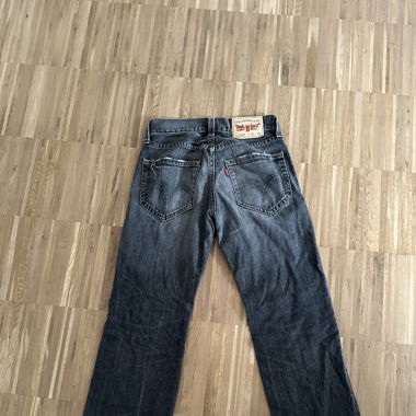 Levis Jeans
