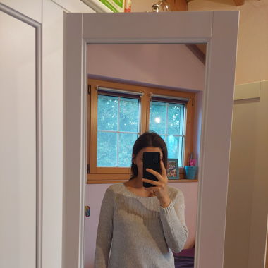 Pullover grau