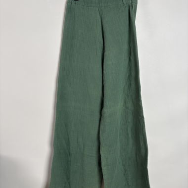Pantaloni verdi a gamba larga