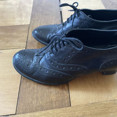 Leder Absatzschuhe