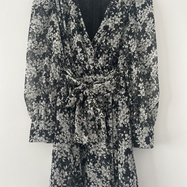 Robe portefeuille fleurie ZARA