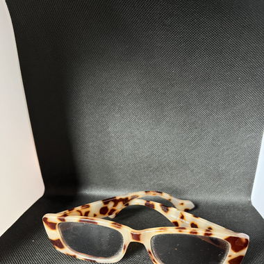 sonnenbrille leomuster