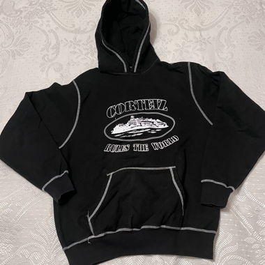 Schwarzer Corteiz Hoodie