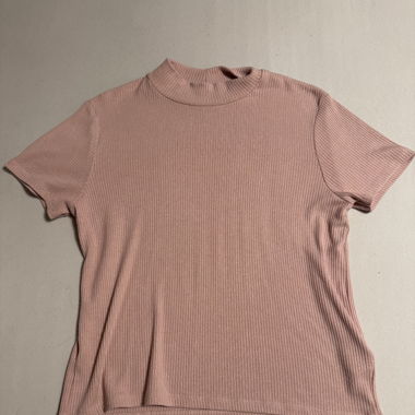 Basic T-Shirt