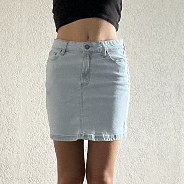 Jupe courte en jeans