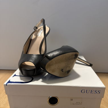 Guess - Plateaupumps