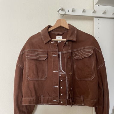 braune denim jacke