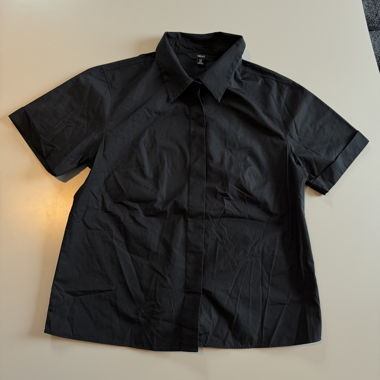 Black NEXT Shirt