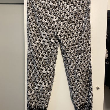 Pantaloni a motivo