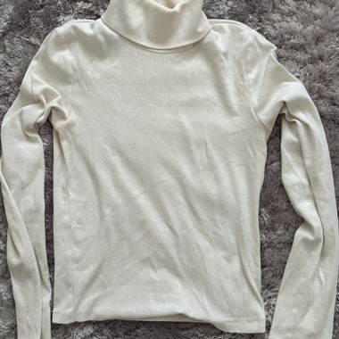 Pull à col roulé Zara