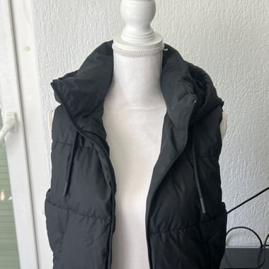 Zara Kapuzenweste – Schwarz, Neu