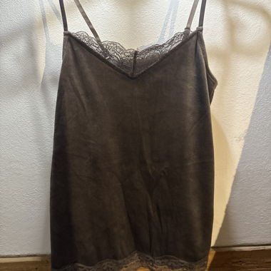 Camicia da notte con volant