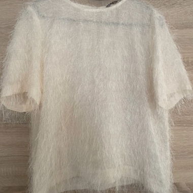 T-shirt Zara. Taglia M