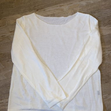 Beiger Pullover