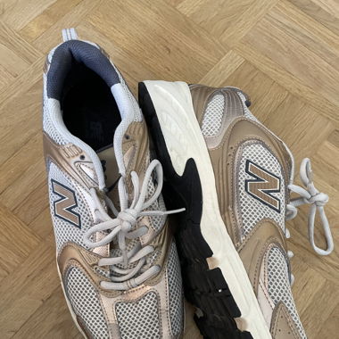 New balance 530 gold