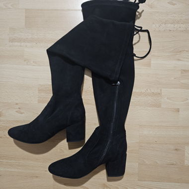 Bottes noires cuissardes
