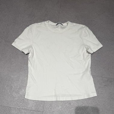 Weisses T-Shirt von ZARA