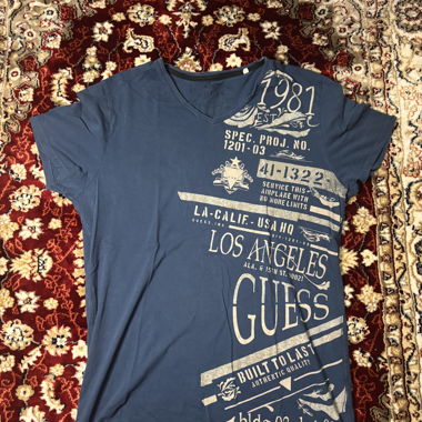 Blaues Guess T-Shirt mit Print